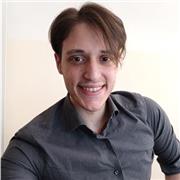 Laureato giurista d'impresa e laurea magistrale a ciclo unico in giurisprudenza con il massimo dei voti, diplomato perito tecnico commerciale in amministrazione finanza e marketing. Offro lezioni e ripetizioni sia in presenza che online, orari flessibili